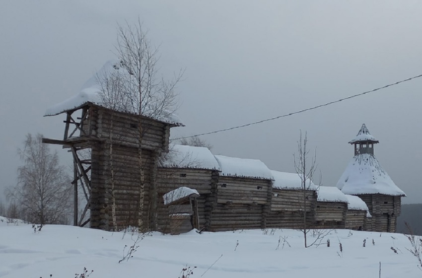 В Пермском крае восстановят разрушающиеся декорации к фильму «Сердце Пармы»